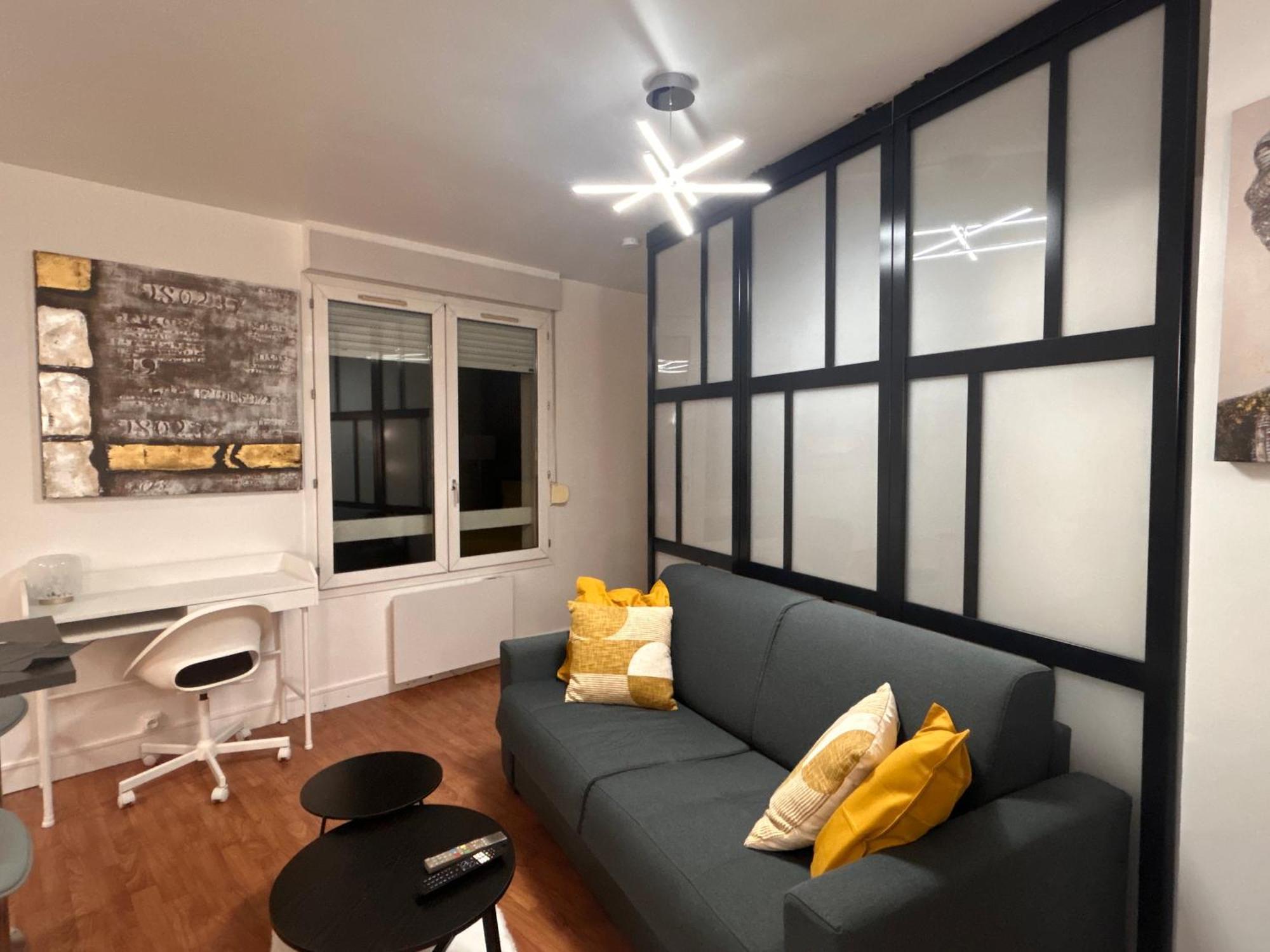 Modern Home Proche De Disneyland Et Paris ฌอม-ซัวร์-มาร์น ภายนอก รูปภาพ